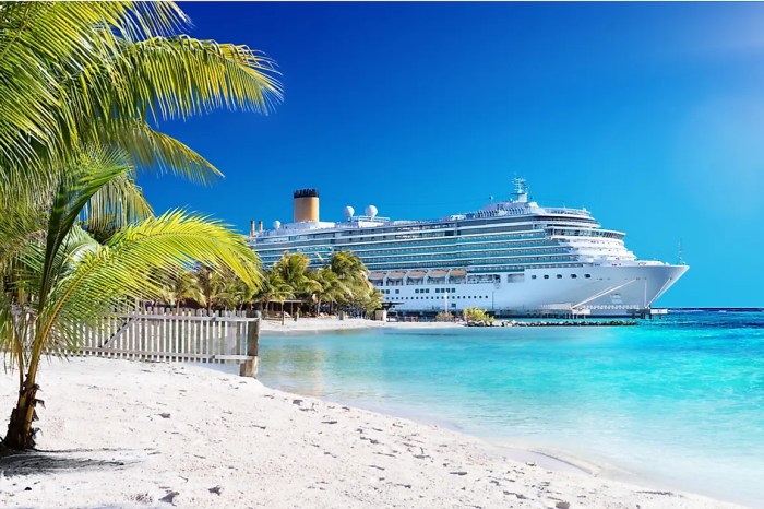 Vacations international most popular americans american worldatlas booked cruises caribbean tourists